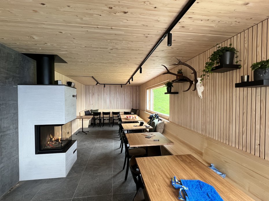 Aeugstenhütte Innenansicht